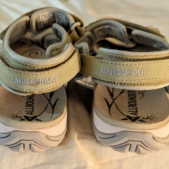 ALLROUNDER by MEPHISTO Women's Sandal, Sage Green, Size 11 fits like a 9.5, NEW - Picture 2 of 4